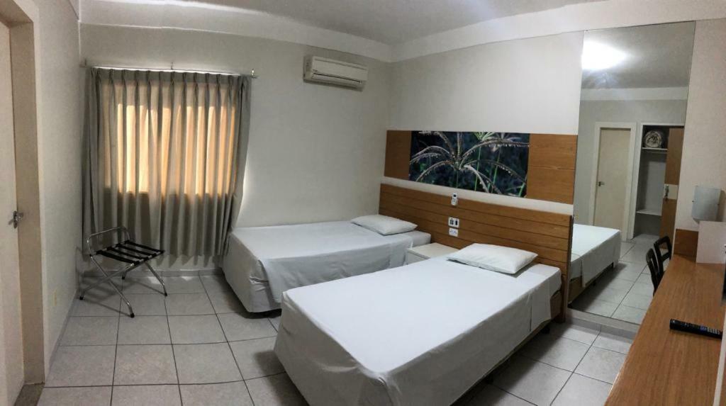 קויאבה Hotel Veneza מראה חיצוני תמונה